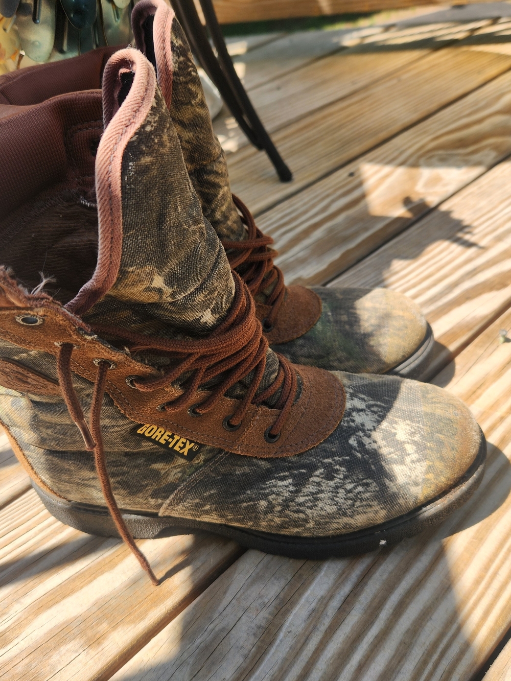 These are Rocky Wildcat Series boots, model 944, featuring a Men's Or Womens 7MW